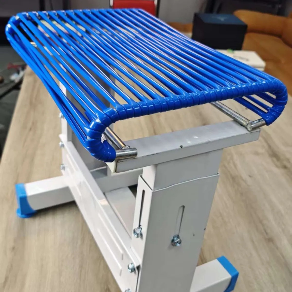 Breathable Sewing Stool Ergono - Sewing Garments recension och pris