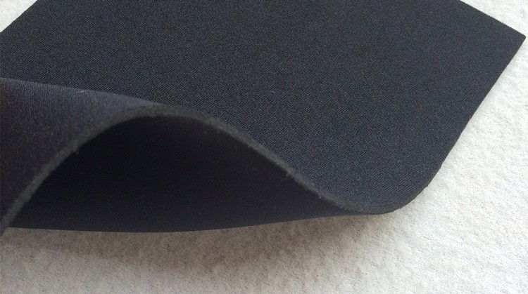 2-5mm Black Double Polyester F - Twin Needle Stretch recension och pris