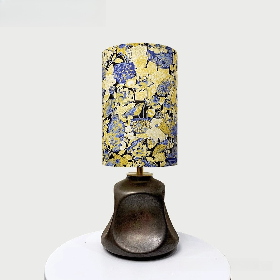 Gilded Liberty Fabric Table La - Century Textile & Sewing Supply Avenue C North Saskatoon Sk recension och pris